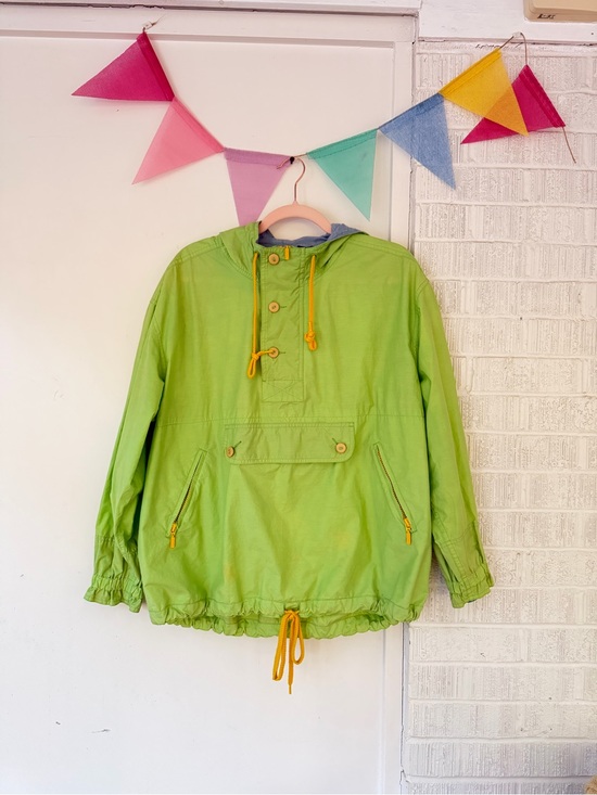 lizwear Other - Lightweight Green Anorak Jacket with Hood